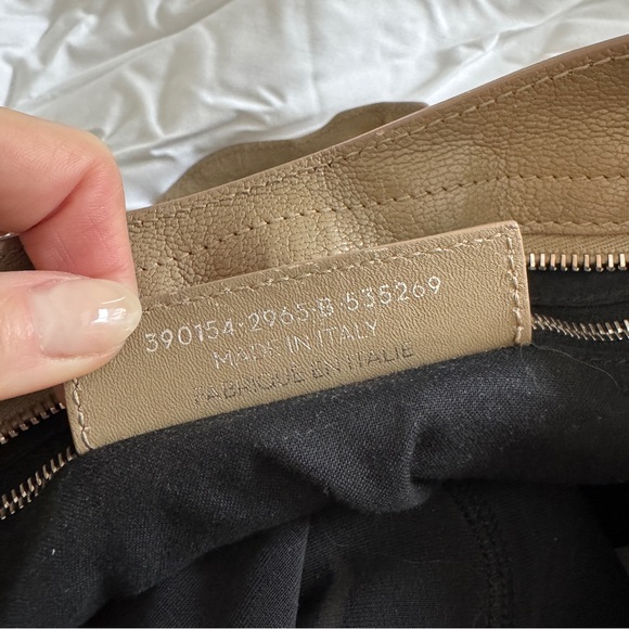 Balenciaga Shoulder/Crossbody Bag - Picture 7 of 16